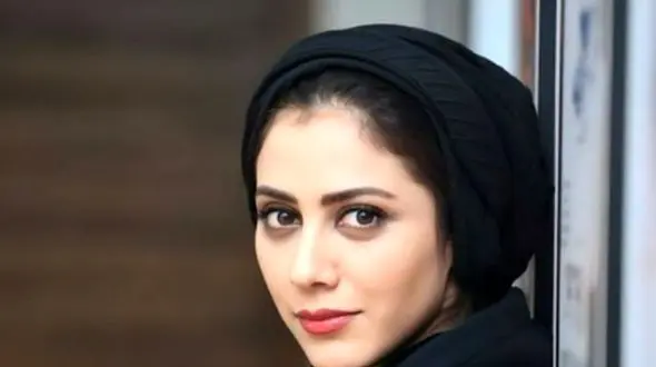 لحظه زیبای پدر دختری جلیل فرجاد در کنار دختر زیبایش، مونا فرجاد