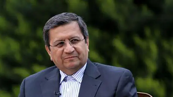 همتی: باید نخبه های کشور را حفظ کنیم