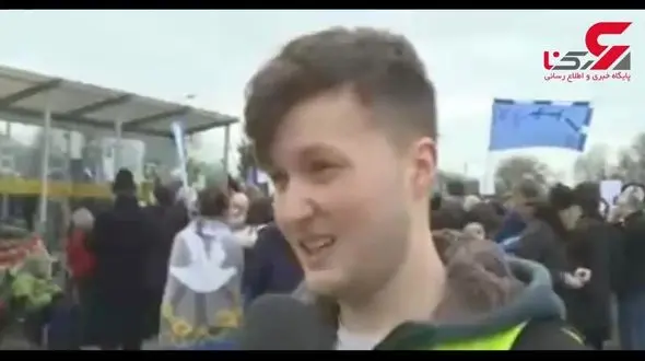 تظاهرات ضد سلاح‌های هسته‌ای در انگلیس + فیلم 