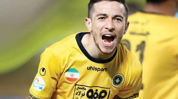 وینگر سپاهان در رادار پرسپولیس