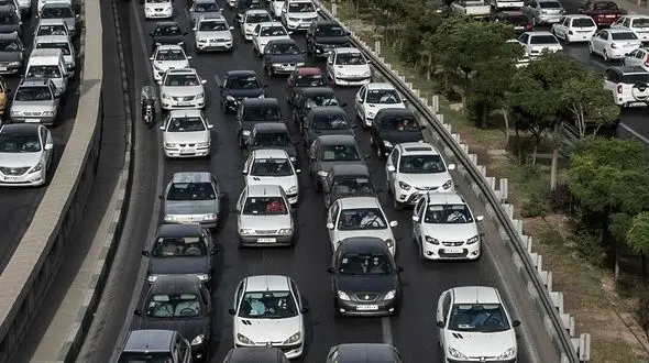 پنج شنبه ای خلوت در پایتخت / مراقب سرعت و سبقت ها باشید