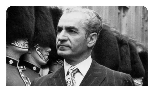 عکس / سفر به ایام قدیم / سفر محمدرضا پهلوی به تایلند /  سال ۱۳۴۶