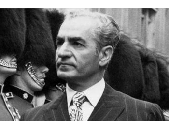 عکس / سفر به ایام قدیم / سفر محمدرضا پهلوی به تایلند /  سال ۱۳۴۶