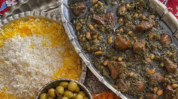 این خورشت رقیب قورمه سبزی است + فیلم