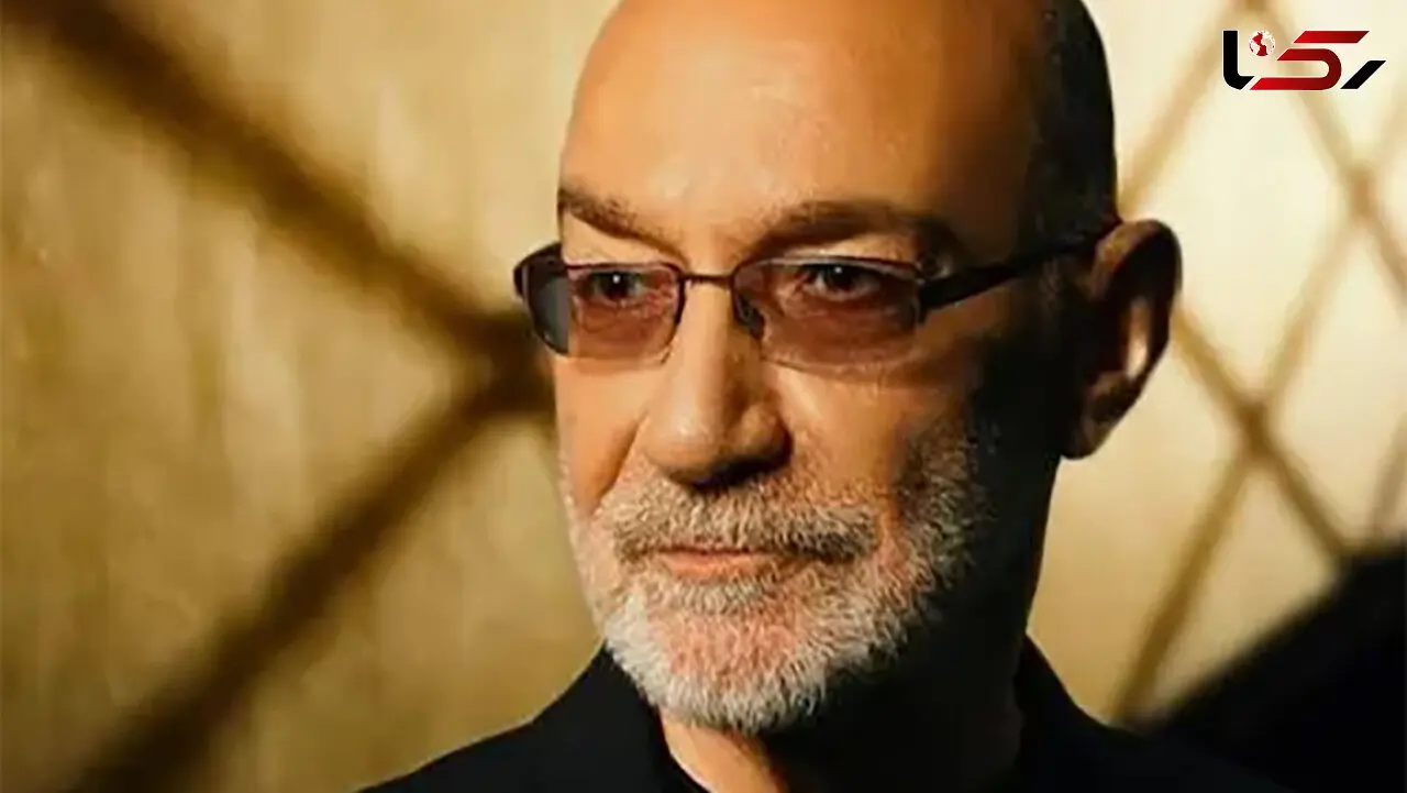 فیلم / گریه سیاوش قمیشی بعد از خبر بد از تهران /  رونمایی همسر این خواننده از اعتقاداتشان: سیاوش همیشه قرآن همراهش است