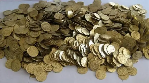 کشف 361 قطعه سکه تقلبی دوره ساسانی در نیشابور