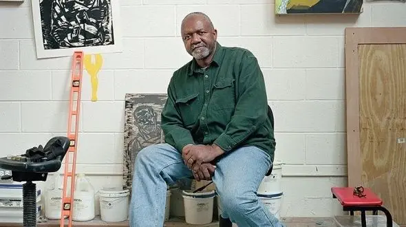 نقاش معروف گران ترین هنرمند معاصر لقب گرفت 