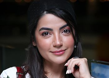 فیلم / یلدا عباسی خانم بازیگر : مردا یا به شکمشون فکر میکنن یا به زیر شک ... / بازیگر کج پیله مردها را ترکاند  و....