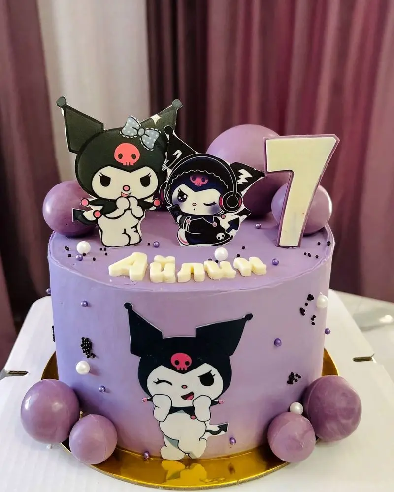 کیک تولد کرومی ساده