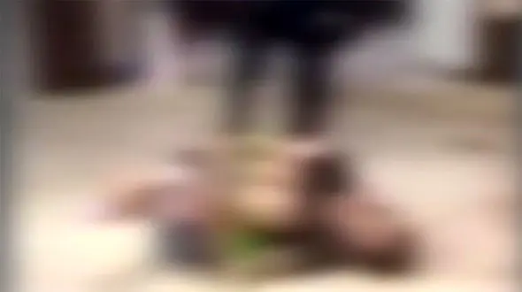 فیلم لحظه شکنجه دردناک نوچه یک شرور در تهران / انگیزه چه بود؟