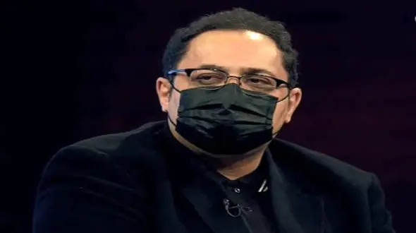 دکتر هاشمیان: مدیران وزارت بهداشت به جای تایید واکسن ها، وقت مصاحبه تلویزیونی می گذارند/ از کجا می دانیم کرونای ایرانی نداریم؟