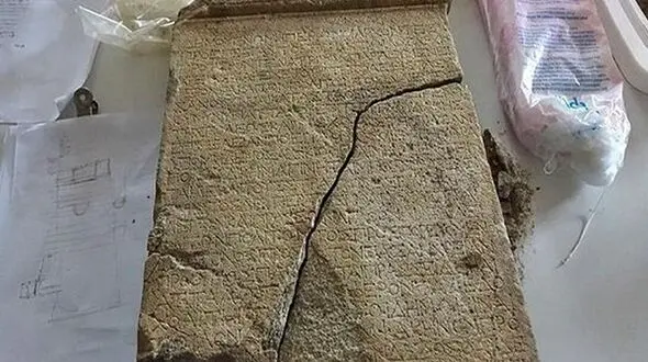 کوهنوردان شیرازی گنج 1500 ساله پیدا کردند + عکس