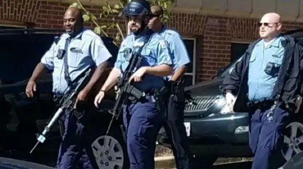 محاصره دانشگاه هاوارد در واشنگتن 