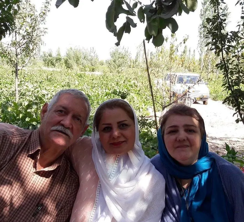  زویا امامی