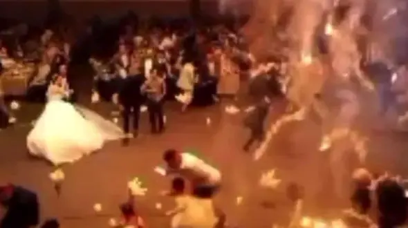 عروسی مرگبار / 114 نفر در آتش سوختند + فیلم 