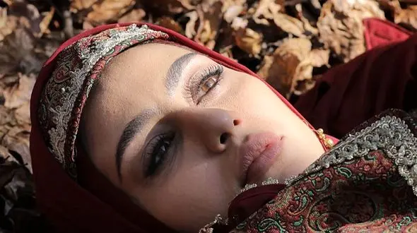 عکس سفر زمان / چهرۀ زیبای «گلنار» (سریال گیل‌دخت) در 31 سالگی / میترا رفیع خارج از سریال !