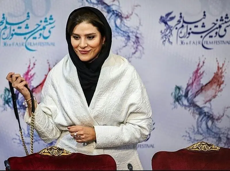 سحر دولتشاهی هنرمند