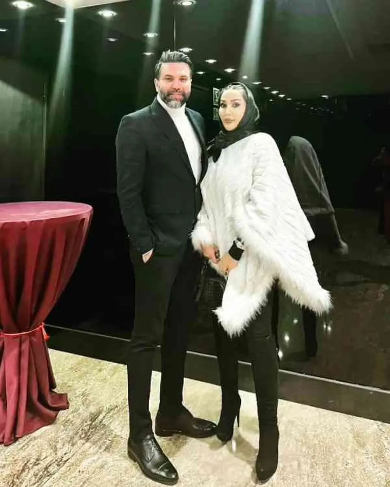 همسر نیکبخت واحدی با چادر
