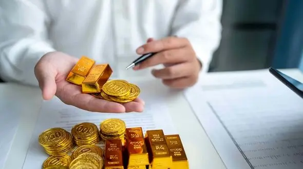 سرمایه‌گذاری خودکار و کم‌ریسک در طلا با دایرکت دبیت 