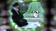 رهبر انقلاب اسلامی در مرقد امام خمینی(ره) و گلزار شهدا حضور یافتند