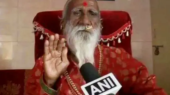 این مرد حتی آب هم نمی خورد! +تصاویر