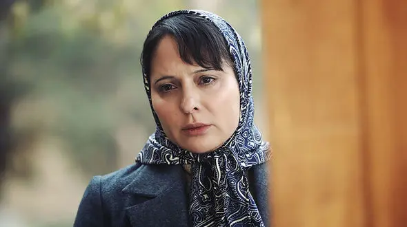 پروین اعتصامی صدای بی‌صدای زنان؛ شاعری که با اشعار خود، کلیشه‌های جامعه مردسالاری را از بین برد!