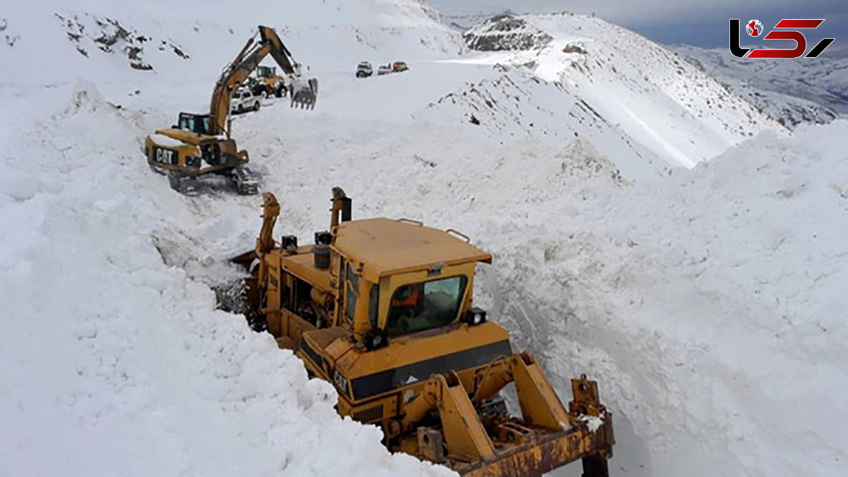 نجات معجزه آسای 19 الموتی از بهمن و کولاک