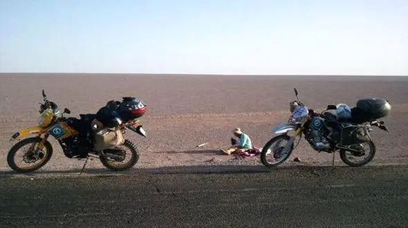 حادثه مرگبار برای سه توریست موتورسوار آلمانی درخوزستان/ یکی از سه توریست جانباخت