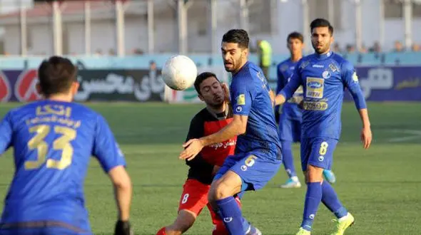 جوکر طرفدار تیم استقلال + عکس