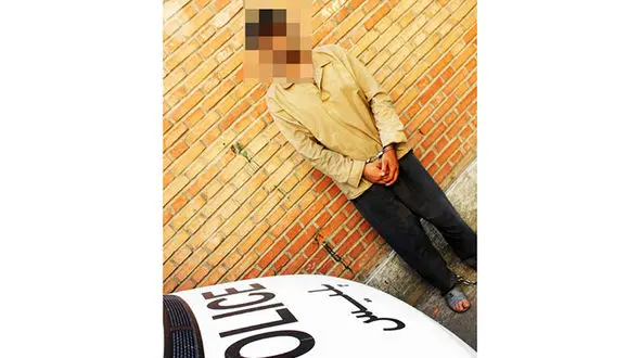 تبهکار عاشق پاترول در دام پلیس تهران+ عکس