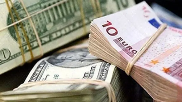 قیمت دلار در بالاترین نرخ ایستاد/ یورو ۱۳.۹۵۰ تومان در بازار روز 14 آذر ماه