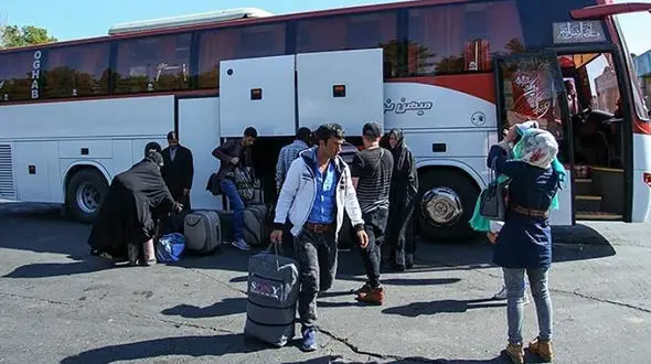 مسمومیت عجیب مسافران در بازگشت از مشهد ! / علت مسمومیت چیست ؟!