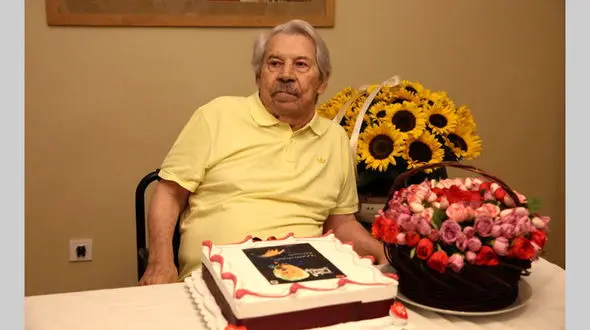 جشن تولد داوود رشیدی در تئاترشهر!