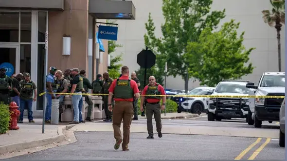 ۱ کشته و ۵ زخمی براثر تیراندازی در یک مرکز خرید در لوئیزیانا