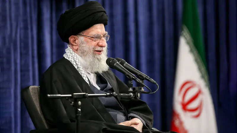 سران قوا، مسئولان و کارگزاران نظام عصر امروز چهارشنبه با رهبر انقلاب اسلامی دیدار کردند. 