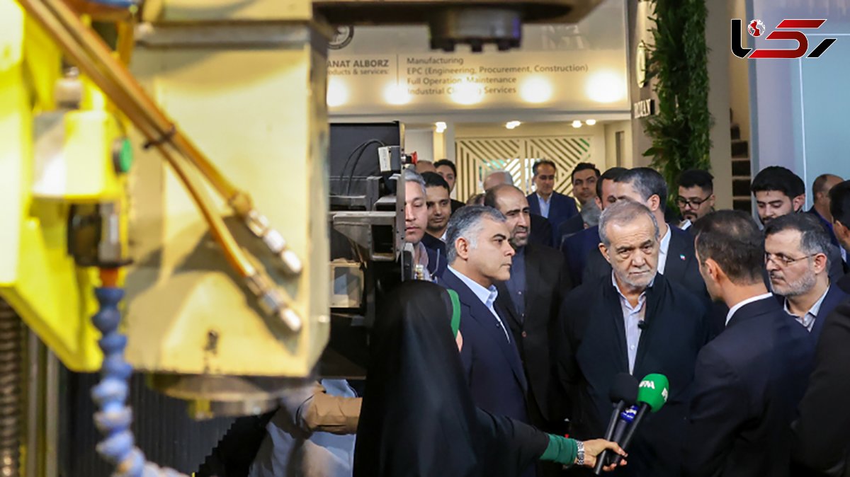 بازدید دکتر پزشکیان از بیست و نهمین نمایشگاه بینالمللی نفت، گاز، پالایش و پتروشیمی تهران