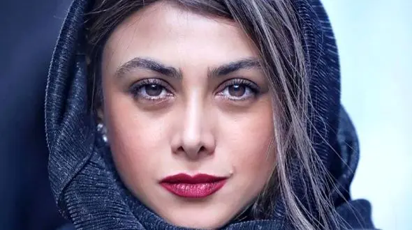 آزاده صمدی با یک استایل خاص آفتابی شد