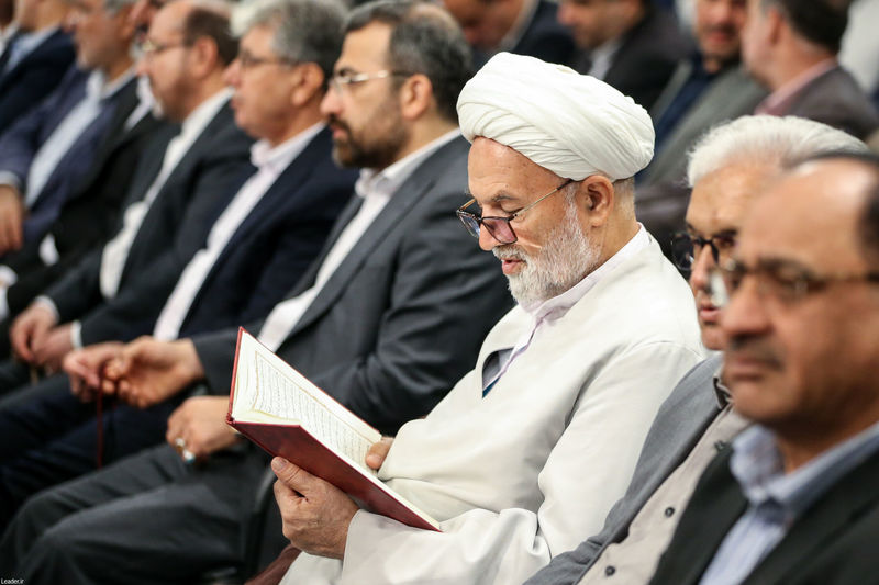 دیدار نمایندگان مجلس شورای اسلامی با رهبر انقلاب حضرت آیت الله خامنه ای -چهارشنبه ۲۱ خرداد ۱۴۰۴