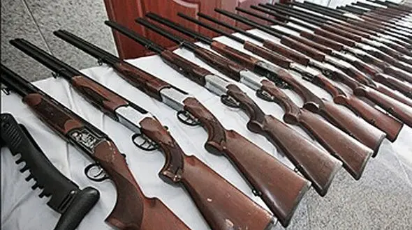 بازداشت 69 مرد مسلح با 88 اسلحه در خوزستان