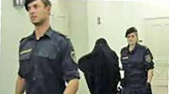 محاکمه زن 62 ساله به خاطر قتل فجیع شوهرش+ عکس