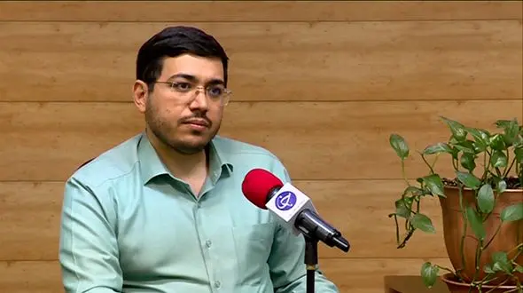 عذرخواهی مجری برنامه عصرانه درباره قضاوت اشتباهش در آنتن زنده تلویزیون
