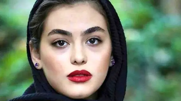 فیلم /  ازدواج سفید ریحانه پارسا و شوهر پیرش ! / 3 سال زیر یک سقف !