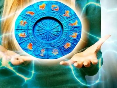 احساساتی‌ ها برای کدام ماه‌ هستند؟ طالع‌ بینی متولدان حساس