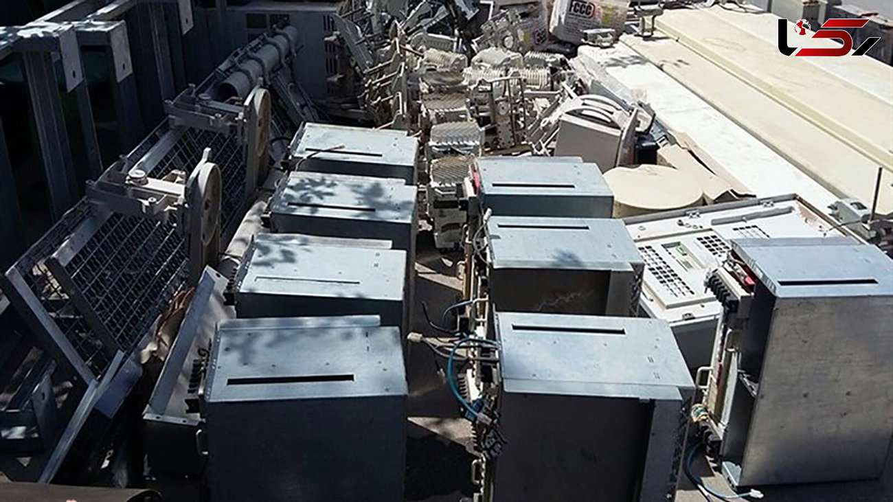 کشف 4 میلیارد تومان تجهیزات مخابراتی قاچاق از 4 دستگاه شوتی در جنوب تهران 