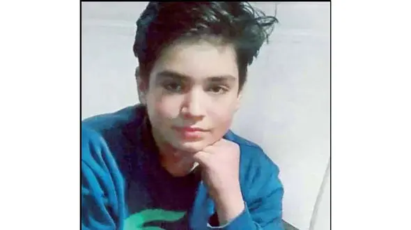 عکس سینا 14 ساله که تیر دروازه جان او را گرفت / هم تیمی ها گریستند