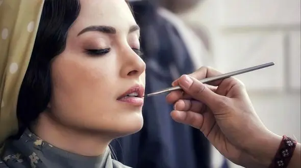 فیلم / تغییر چهره شگفت انگیز بهنوش طباطبایی، بازیگر سریال سووشون.../ در این سن و سال چقدر عوض شده و ...