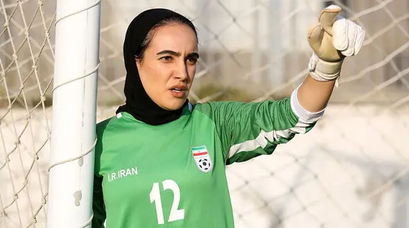 نافعی: به کودایی افتخار می‌کنم/ عابدزاده الگوی مناسبی برای سایر دروازه‌بانان است