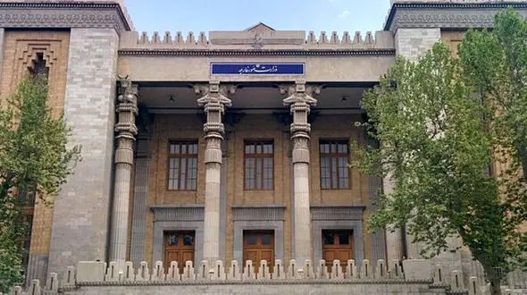 احضار سفیر انگلیس به وزارت امور خارجه