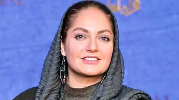 مهناز افشار: من از مهناز افشار بودن فرار کردم و حالا در تنهایی عزادارم! / مهناز افشار لگد به بخت خودش زد + فیلم