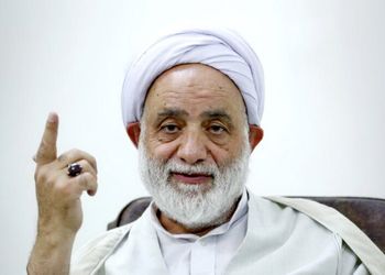 فیلم/ خاطره‌ی بسیار خنده دار حاج آقا قرائتی: من رفتم عروسی دیدم نون و پنیر و هندونه میدن... 